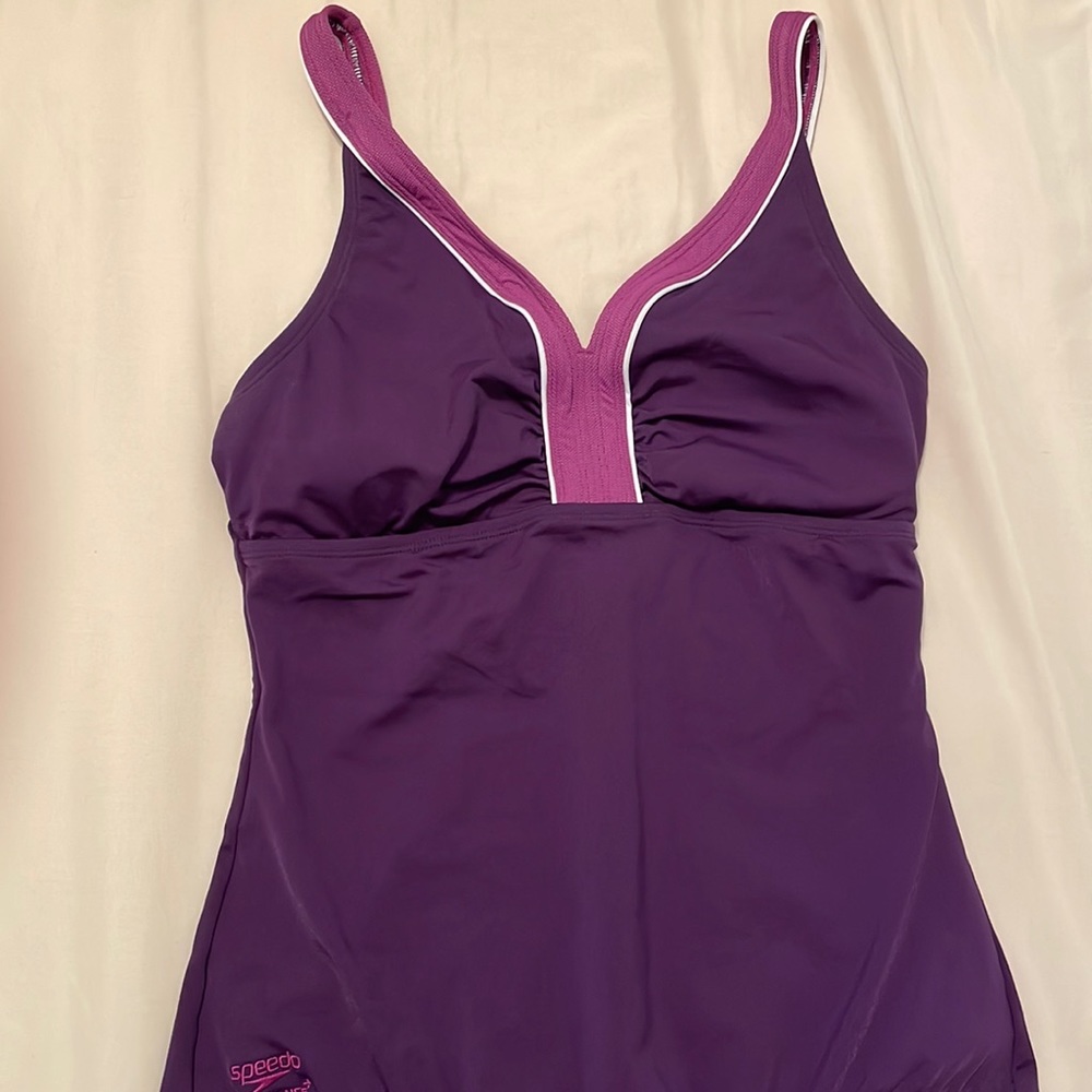 Speedo swimsuit with minimal soft cups
